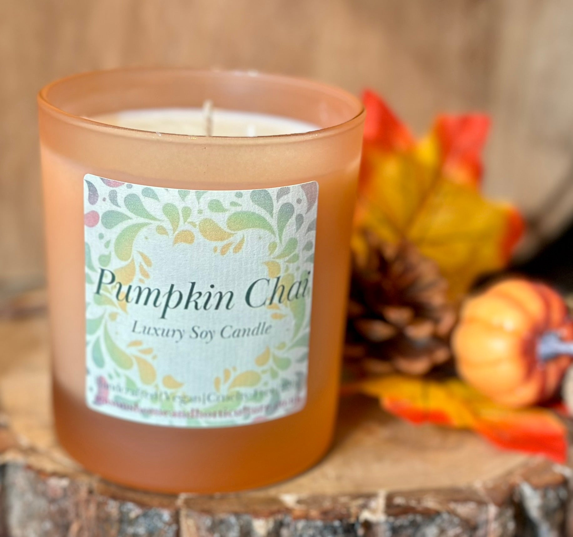 Pumpkin Chai Glass Candle – Spiced Pumpkin & Chai – Vegan & Cruelty-Free Autumn Fragrance