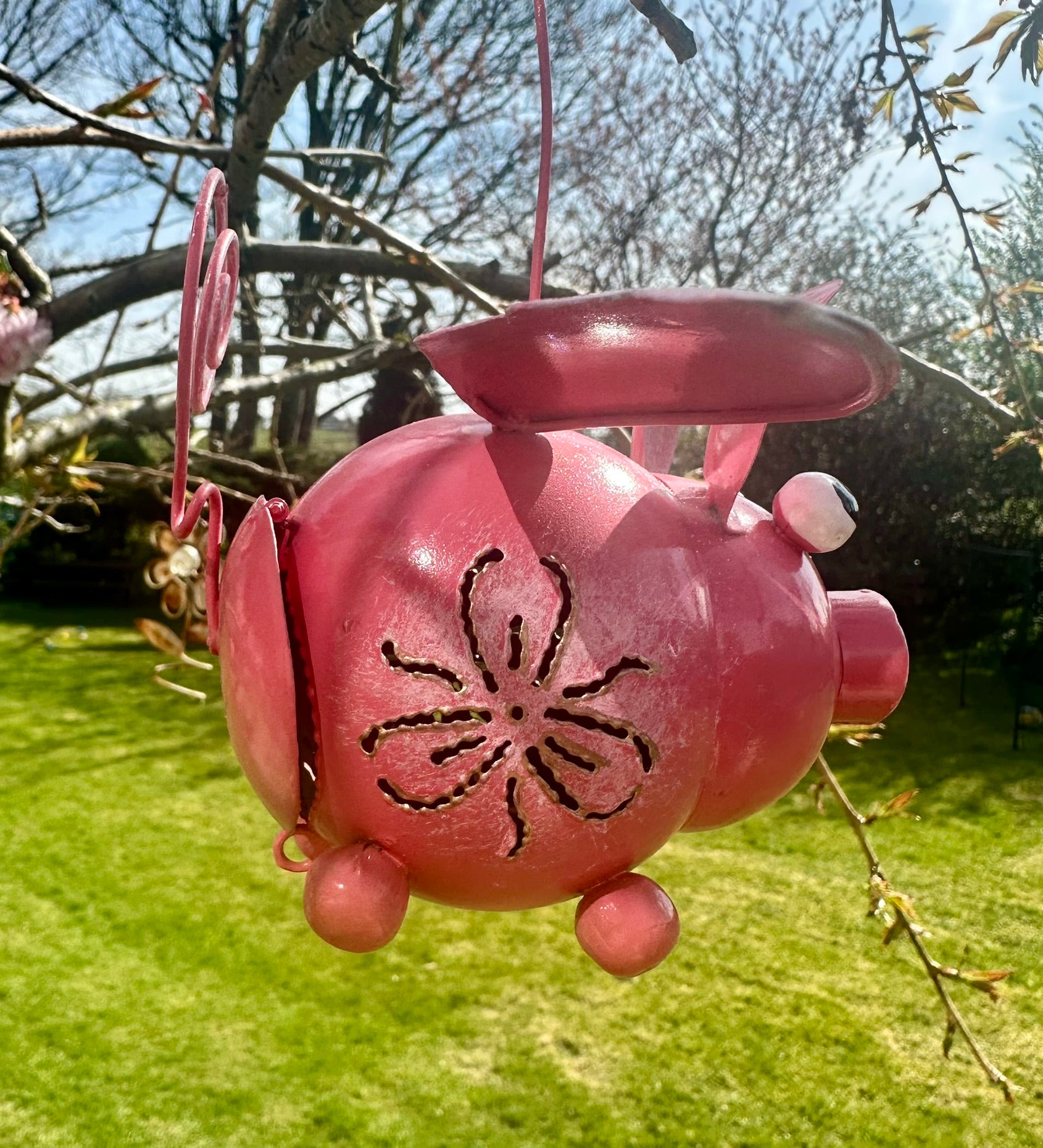 Hedgehog garden tealight holder hanging metal candle lantern outdoor animal decor gift for wildlife lovers