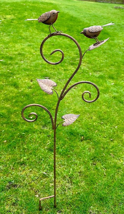 Double Robin Swirl Style Garden Stake