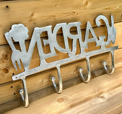 Metal garden plaque with hooks – ideal for sheds, patios or entryways
