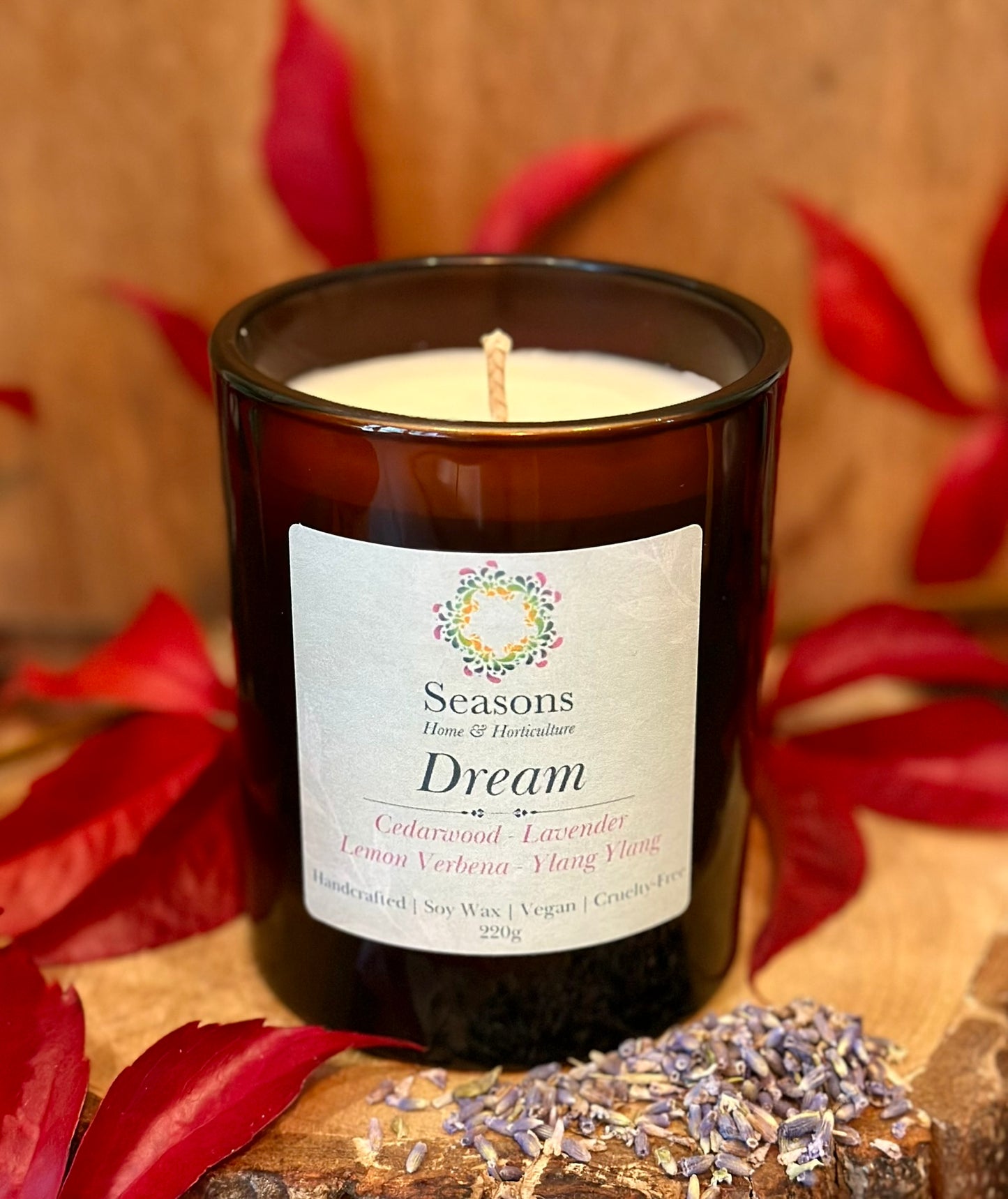 Essential Oil Apothecary Candle, handcrafted soy wax candle infused with pure essential oils, vegan and cruelty-free aromatherapy gift.