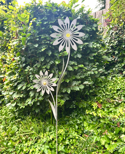 silver garden take semi close up image