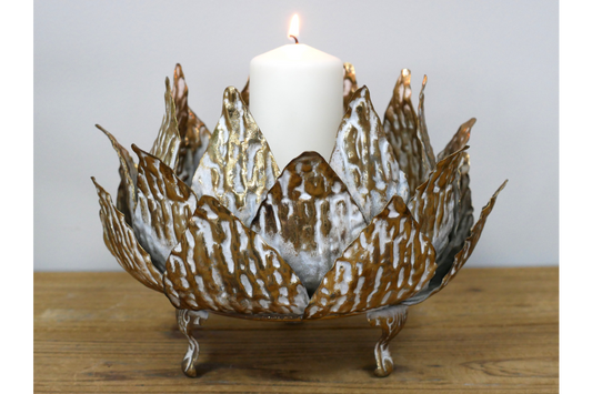 Gold Leaf Candle Centre Piece